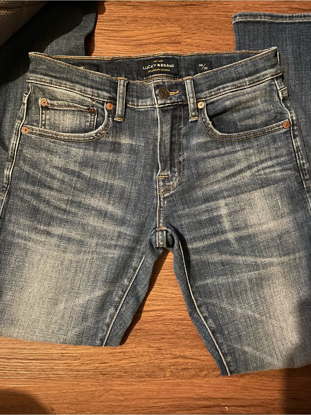 Lucky Brand Men's Washed Blue Slim Straight Jeans